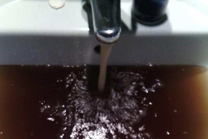 L'acqua di Tortolì, ieri pomeriggio
