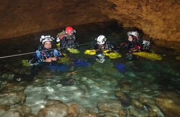 Speleologi della Federazione Speleologica Sarda