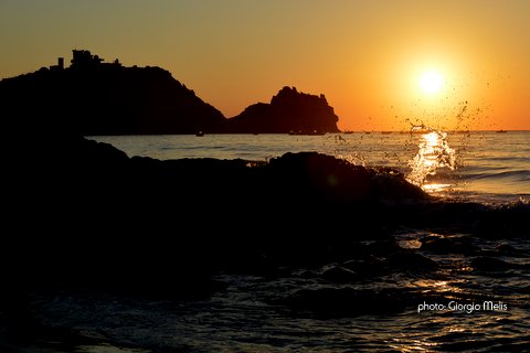 Alba alla Marina di Sarrala (Tertenia)
