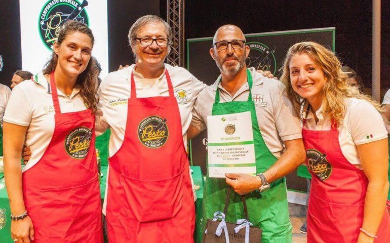 Vele d’epoca a Imperia. Il miglior pesto del concorso ligure? Quello di un marinaio ogliastrino