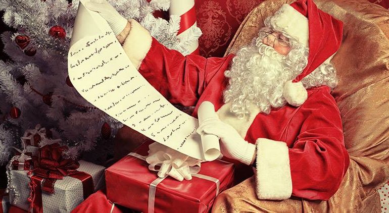 Tortolì, oggi il bis con Babbo Natale in Piazzetta