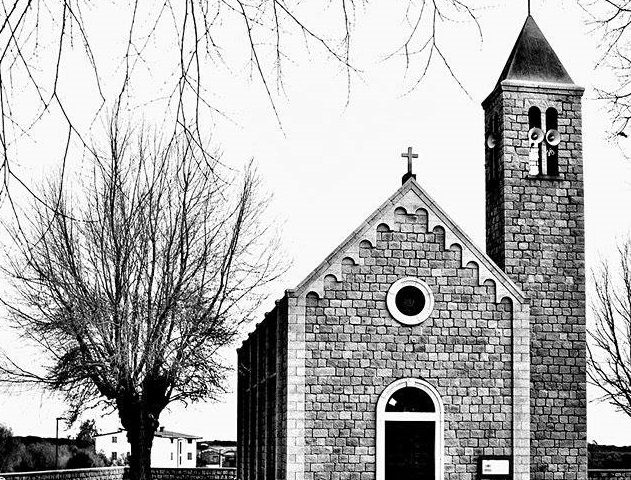 Le foto dei lettori. La chiesa di Donigala (Lotzorai) in uno scatto di Roberto Mirai