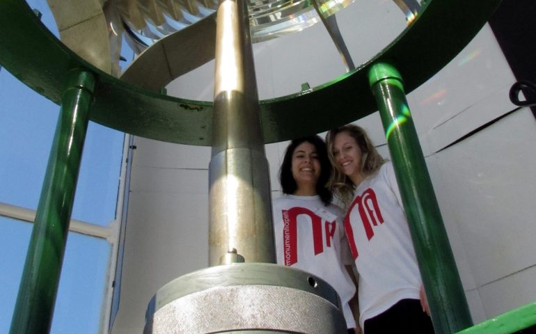 Monumenti Aperti. Gli studenti dell’ITC ciceroni per un giorno al Faro di Capo Bellavista, uno dei “luoghi della cultura” più visitati nelle passate edizioni