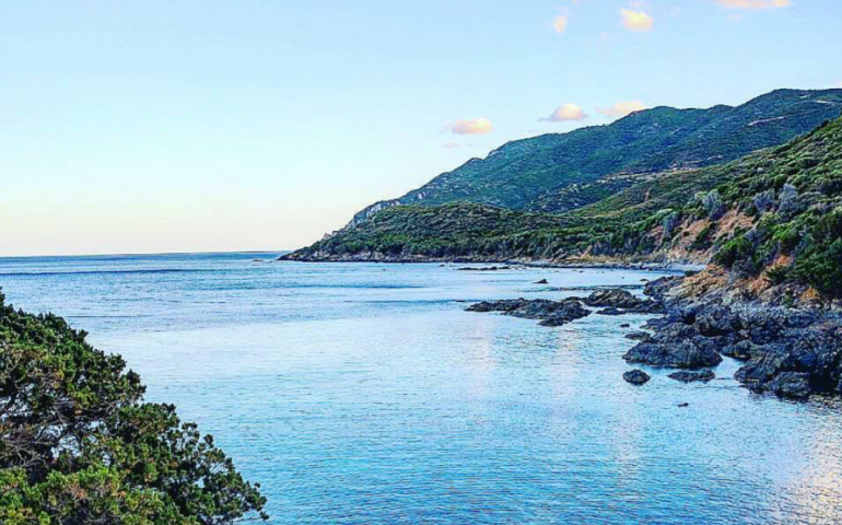 Le foto dei lettori. L’incantevole Porto Santoru, a Tertenia