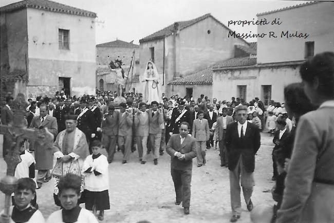 Come eravamo. La processione e s’incontru in cattedrale a Tortolì negli anni 70