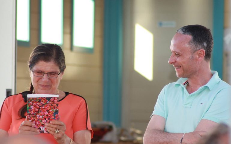 Cercando i colori. Le premiazioni del concorso letterario chiudono il bellezza l’attività del Caffè di Margherita Musella