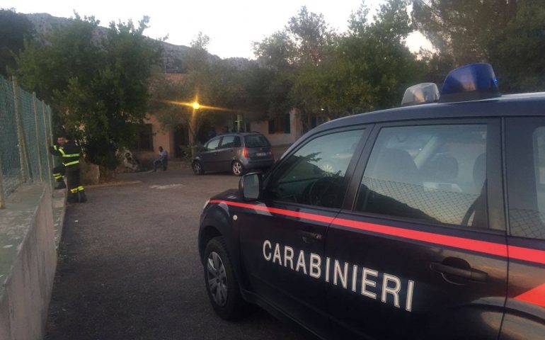 Dorgali, attentato al centro di accoglienza: esplode una bomba, due migranti contusi