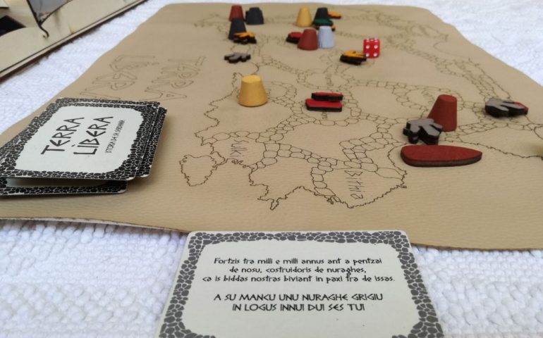 Terra Lìbera: il gioco da tavolo che racconta la storia della Sardegna. Più di un Risiko in salsa sarda