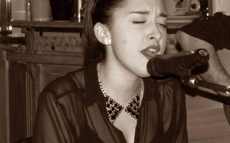 Simona Mascia, la cantante tortoliese dall’animo blues si racconta