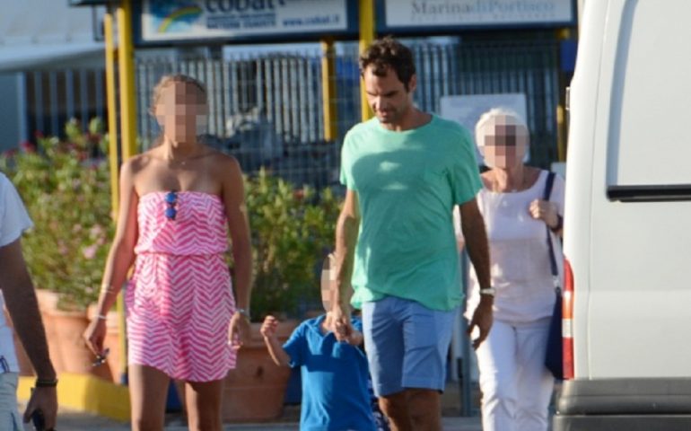 Roger Federer in Sardegna: il re del tennis in vacanza in Gallura con il suo mega yacht