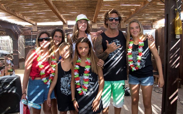 Girl Surf Power: alla gara sulle onde trionfa Giulia Pala, 12enne di Oristano