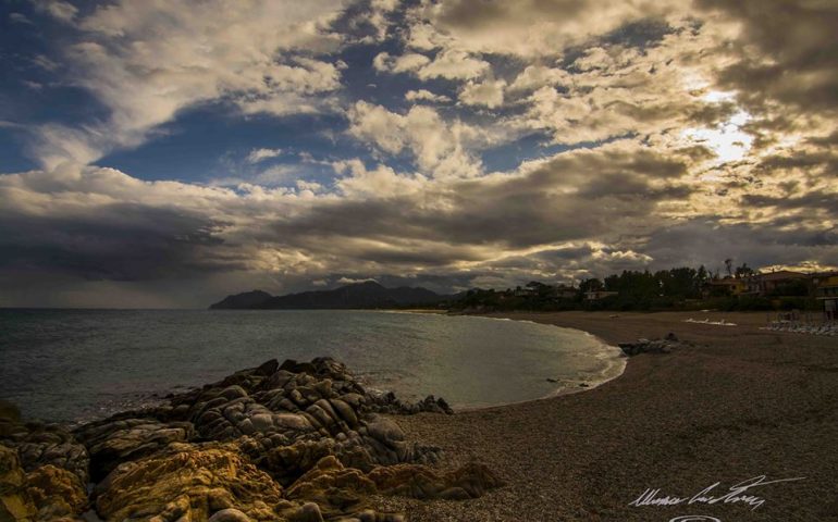 Le foto dei lettori. “Autunno in spiaggia” nello scatto di Cristian Mascia