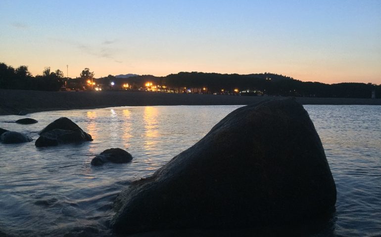 Le foto dei lettori. Giochi di luce a Bari Sardo