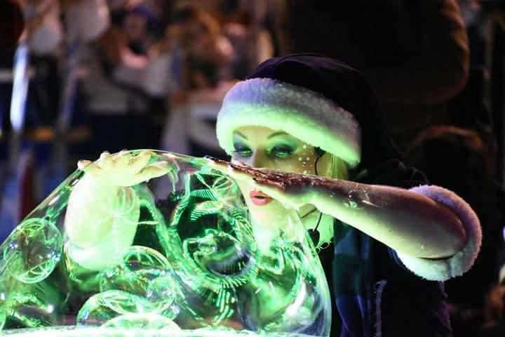 Il Polo Nord a Bari Sardo, il villaggio di Babbo Natale strega il pubblico (PHOTOGALLERY)