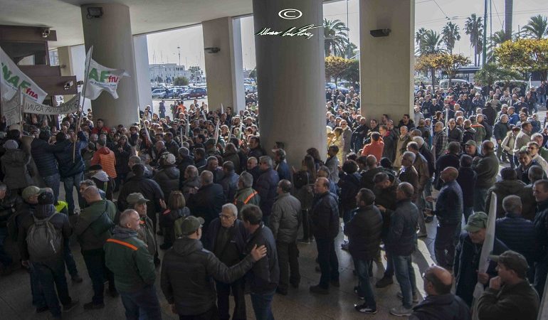 Lavoratori Forestas, la manifestazione a Cagliari nella photogallery di Cristian Mascia