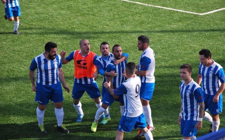 Calcio Ogliastra, Prima categoria: si parte! L’Atletico Lotzorai aspetta il Cus, esordio storico per l’Ulassai a Quartu