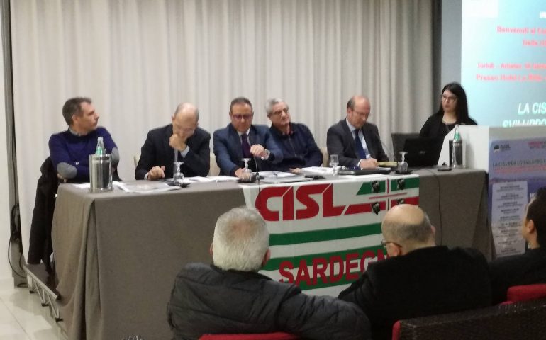 La Cisl incontra il territorio. Tavola rotonda con ( piacevole) colpo di scena a Tortolì