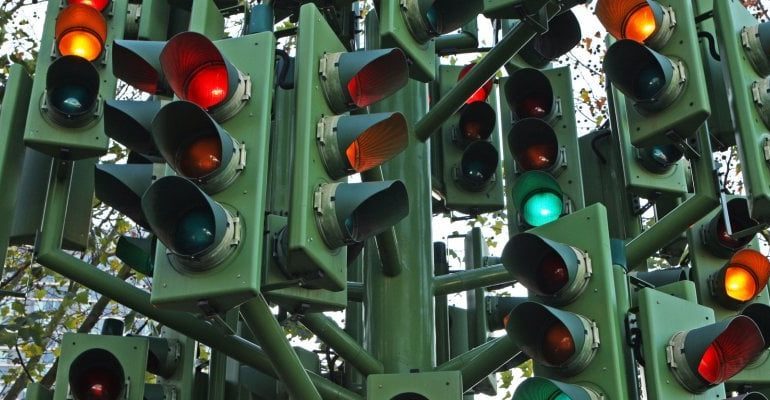 Tortolì investe in sostenibilità con due nuovi semafori ad alta tecnologia: ecco dove