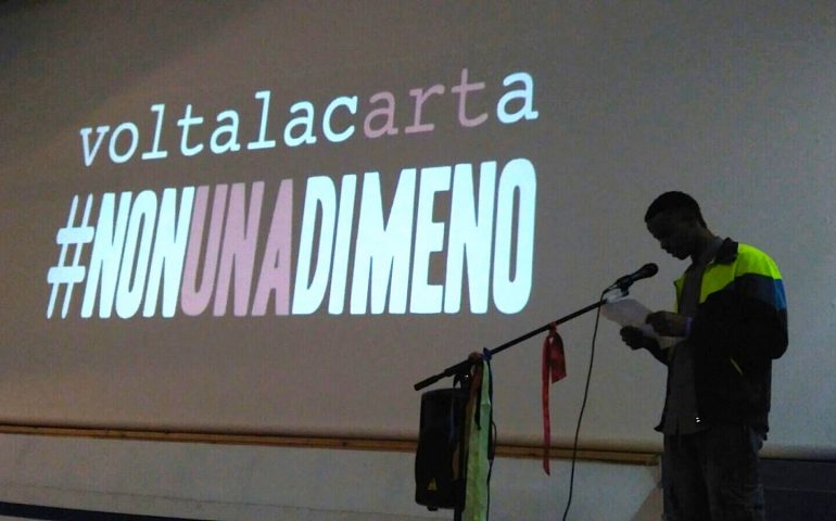 Violenza e disparità di genere: Voltalacarta celebra #lottomarzo parlando agli studenti sardi e messicani