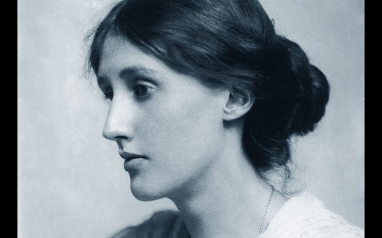 Accadde oggi. È il 28 marzo del 1941 quando la scrittrice Virginia Woolf si uccide gettandosi in un fiume