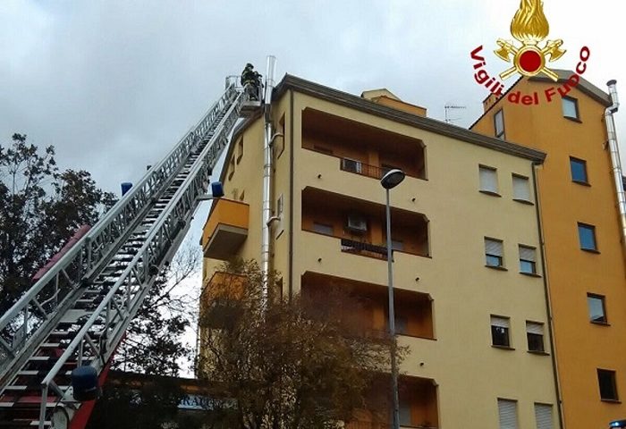 Maltempo, Vigili del Fuoco in azione nel nuorese da questa mattina, interventi anche a Tortolì