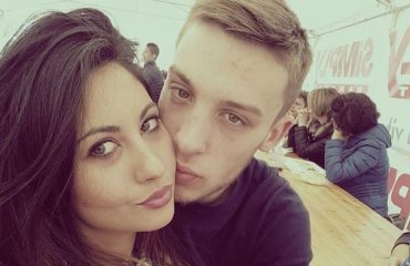 Nico della Morte, il ragazzo accoltellato a Sassari e la sua fidanzata ( foto FB)