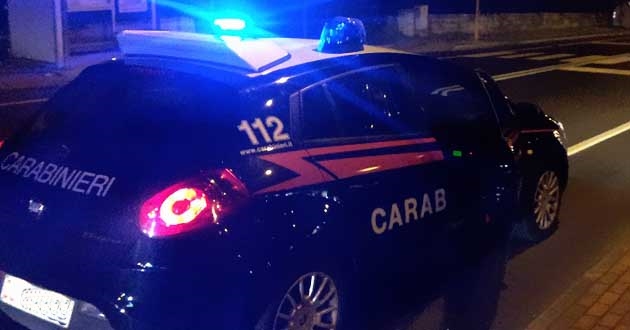 Incidente stradale a Borore, autista travolge nella notte un bovino