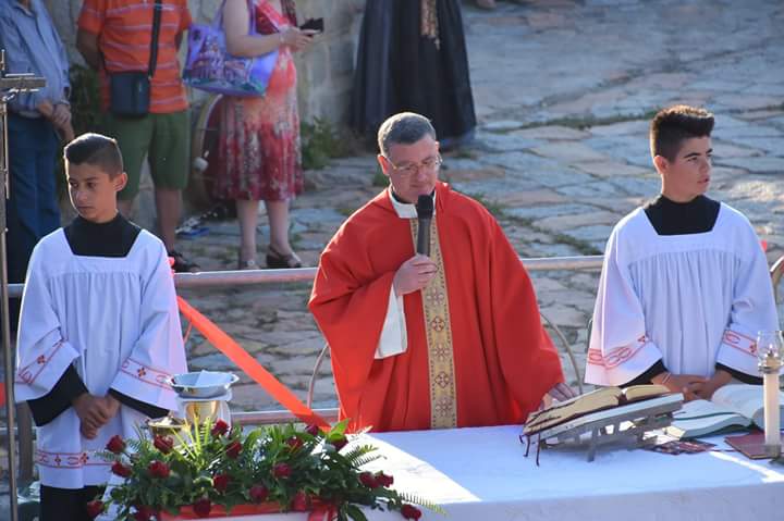 Don Piergiorgio Pisu lascia la parrocchia di Arbatax. Al suo posto, da settembre, Don Corrias