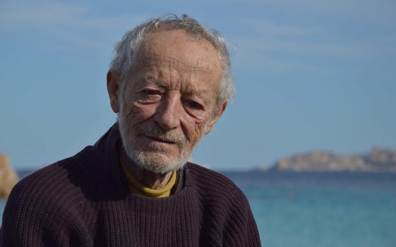 Mauro da Budelli: “Oggi festeggio i 30 anni di convivenza con Budelli”
