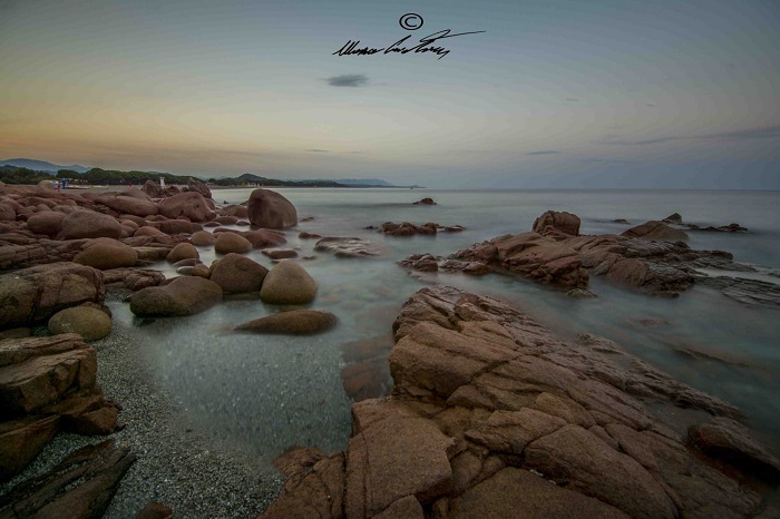 Le foto dei lettori. Cardedu, luci soffuse sul mare