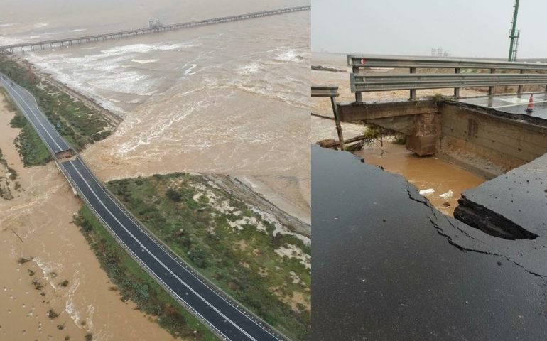 Maltempo, la 195 cade a pezzi e si spacca in due: crolla la strada in più punti