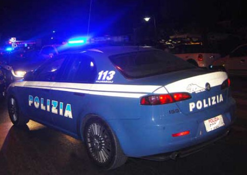 Operazione “Nel centro del mirino”, armi, droga e auto incendiate: sgominata banda a Sassari