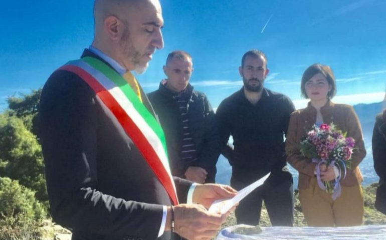 Un anno fa ad Arzana il primo matrimonio sulla cima del Monte Idolo