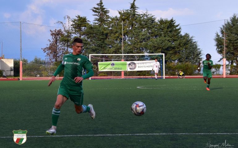 Calcio. Lanusei e Tortolì, che rimonta! Idolo: buon punto