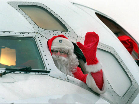 Domani voli e brindisi per augurarsi buon Natale. L’iniziativa dell’AvioClub Ogliastra