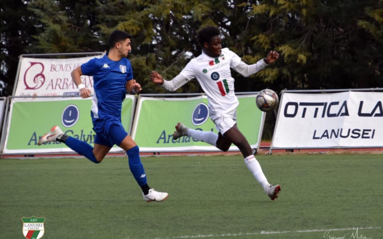 Calcio. Nessun dramma, Lanusei sempre primo. Tortolì a picco