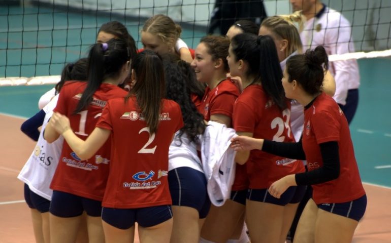 L’Antes Volley vola al terzo posto: mai così in alto! Le ragazze JOIAS vincenti e convincenti