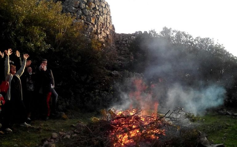 In arrivo un attesissimo evento ogliastrino: “I Fuochi Sacri dei nostri Padri”. L’anno scorso boom di presenze