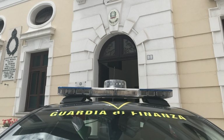 Nuoro, non dichiara per anni i propri guadagni: nei guai un medico