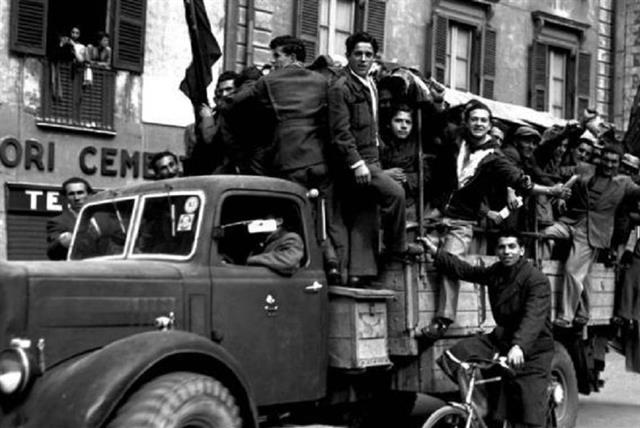 I Partigiani Italiani sulla festa del 25 aprile: “Ricorda la vittoria di libertà e democrazia, nessuno potrà cancellarla”