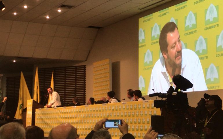 Salvini all’assemblea Coldiretti: burocrazia freno per l’agricoltura sarda
