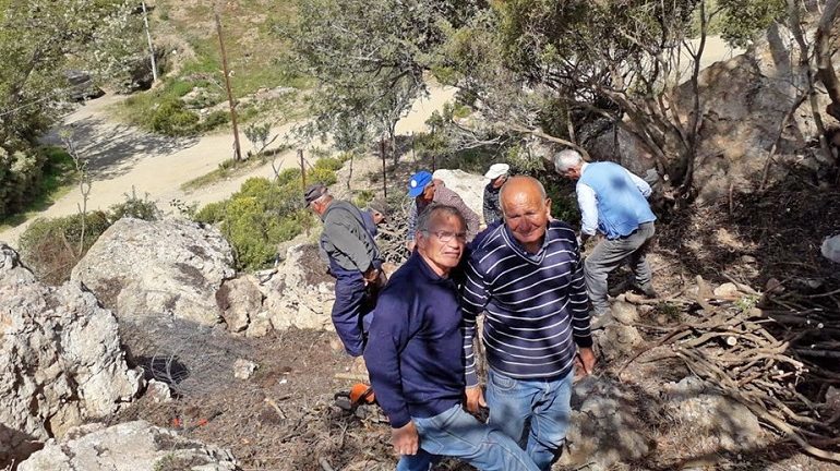 I volontari di Arfalafè sempre al lavoro: a muovere le loro azioni, un profondo amore per la propria terra