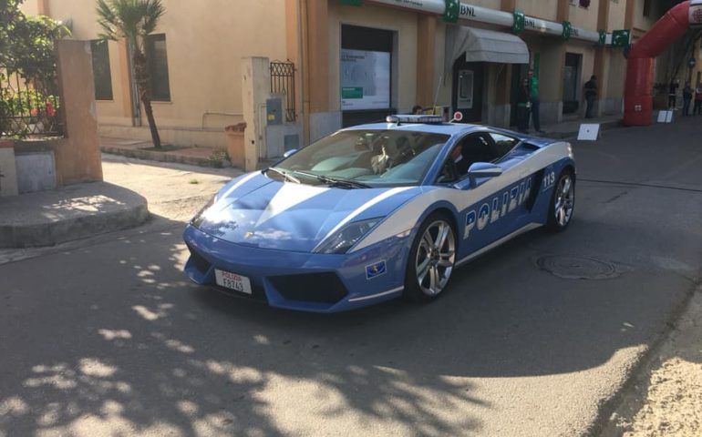 (FOTO) Coppa Gentlemen Sardi: auto storiche in giro per Tortolì