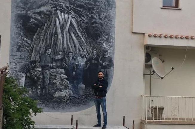 L’artista Luigi Columbu impreziosisce Urzulei con un murale meraviglioso