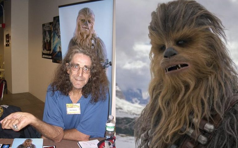 Star Wars, è morto Peter Mayhew, l’attore che interpretò Chewbacca