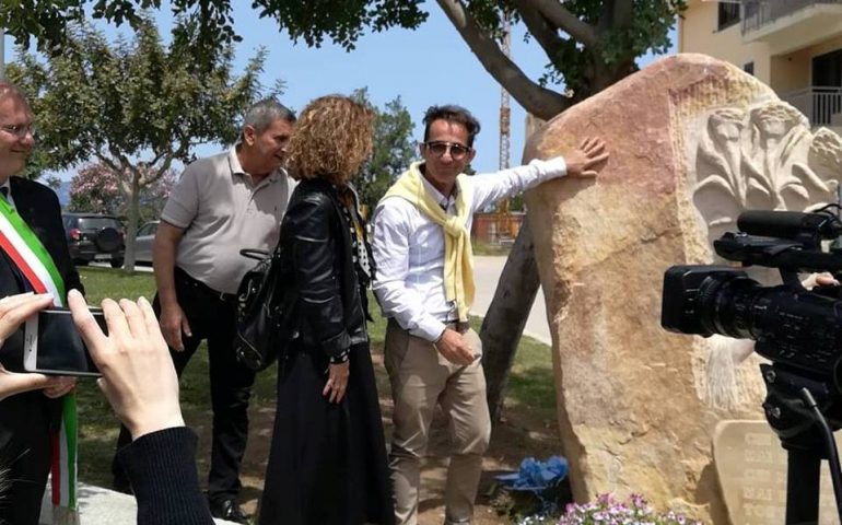 Accadde oggi. Il 20 maggio 2018 a Tortolì viene inaugurata a Fra Locci la Statua del Donatore