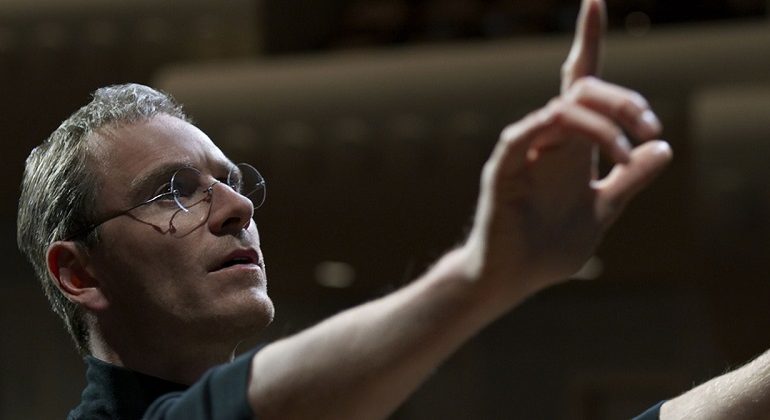 Jerzu, oggi tutti in biblioteca a vedere “Steve Jobs”: unione tra letteratura, cinema e tecnologia