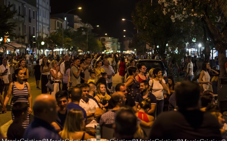 (FOTO) Prosegue a Tortolì la Festa del Gusto: la bellissima photogallery di Cristian Mascia