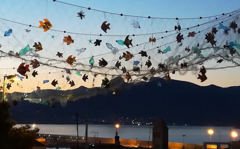 Le foto dei lettori. Borgo Marinaro al tramonto nello scatto di Luisa Pilia