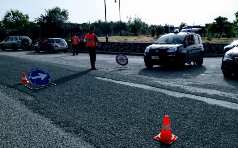 60enne ai domiciliari esce di casa e va al bar. Arrestato per evasione